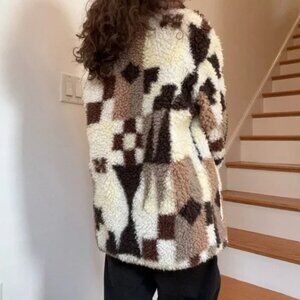 Aritzia Wilfred Free River Faux Sherpa Teddy Jacket Geometric Brown Cream XS